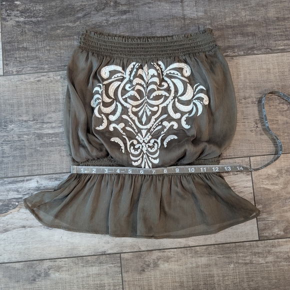 Cache Gray Bubble Mini Skirt with Ruffled Smocked Design - Picture 6 of 7